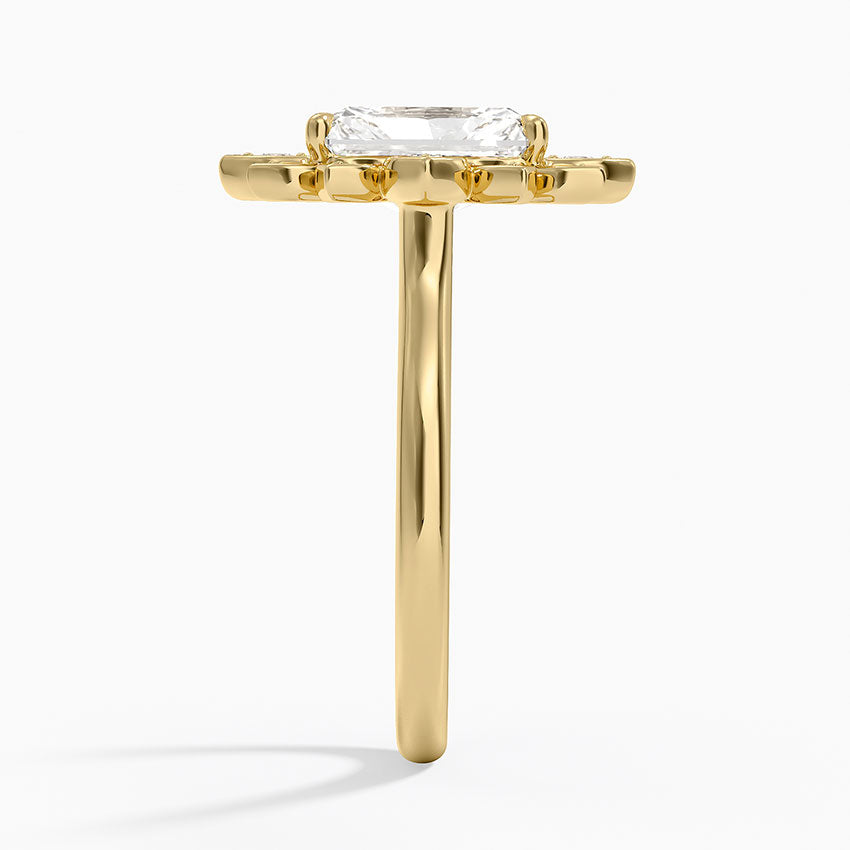 Liebe Vintage Accents (Round Side Stones) Lab Diamond Ring in 18K Gold - Radiant