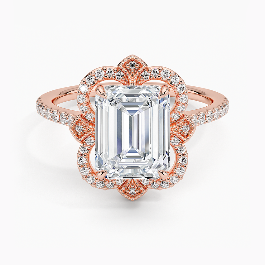 Nelly Vintage Accents (Round Side Stones) Lab Diamond Ring in 18K Gold - Emerald