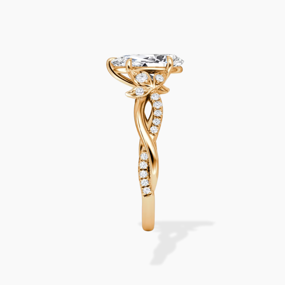 Veronica Twisted Accents Lab Grown Diamond Engagement Ring in 18K Gold - Pear