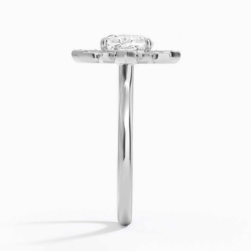 Liebe Vintage Accents (Round Side Stones) Lab Diamond Ring in 18K Gold - Cushion