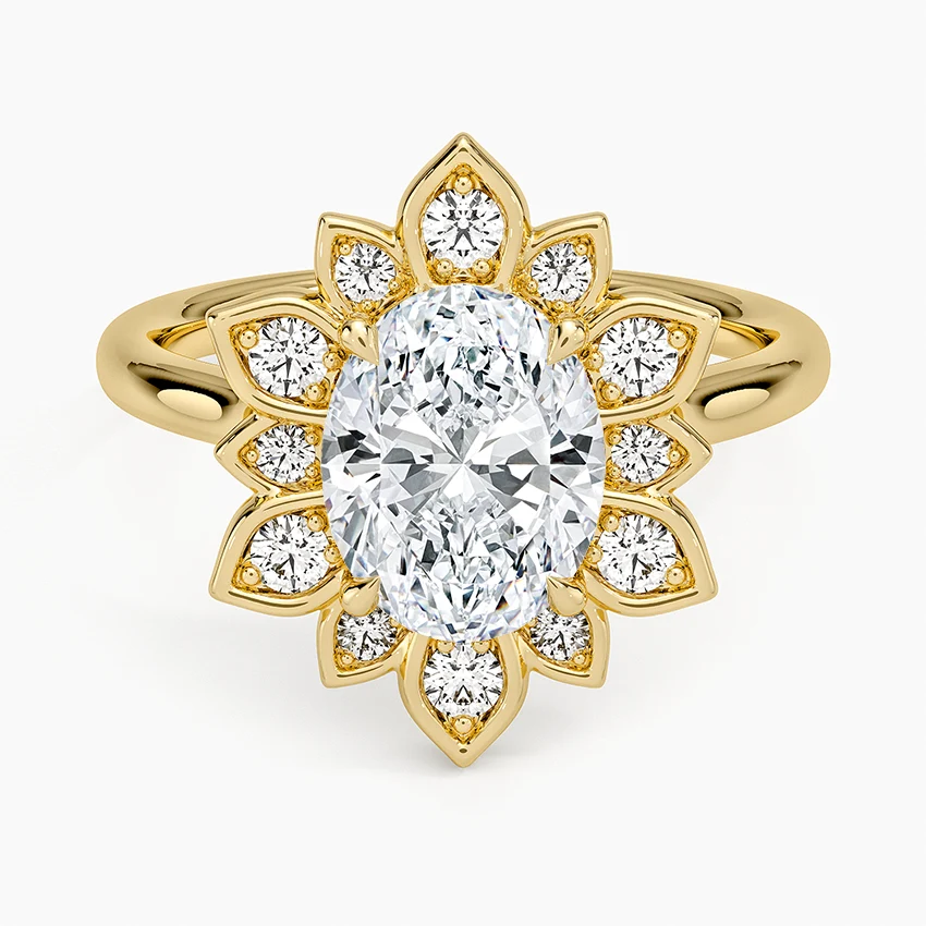 Liebe Vintage Accents (Round Side Stones) Lab Diamond Ring in 18K Gold - Oval