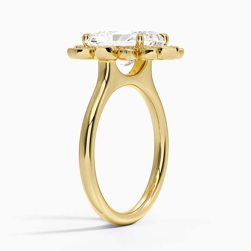 Liebe Vintage Accents (Round Side Stones) Lab Diamond Ring in 18K Gold - Radiant