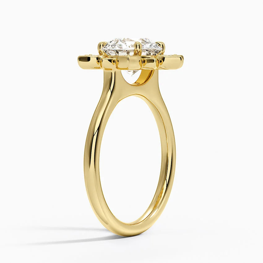 Liebe Vintage Accents (Round Side Stones) Lab Diamond Ring in 18K Gold - Round