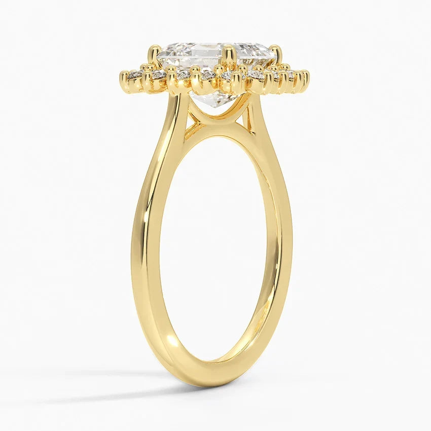 Liubov Vintage Accents (Round Side Stones) Lab Diamond Ring in 18K Gold - Asscher