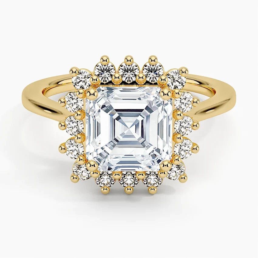 Liubov Vintage Accents (Round Side Stones) Lab Diamond Ring in 18K Gold - Asscher