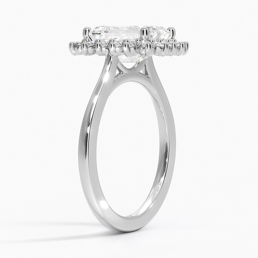 Liubov Vintage Accents (Round Side Stones) Lab Diamond Ring in 18K Gold - Emerald