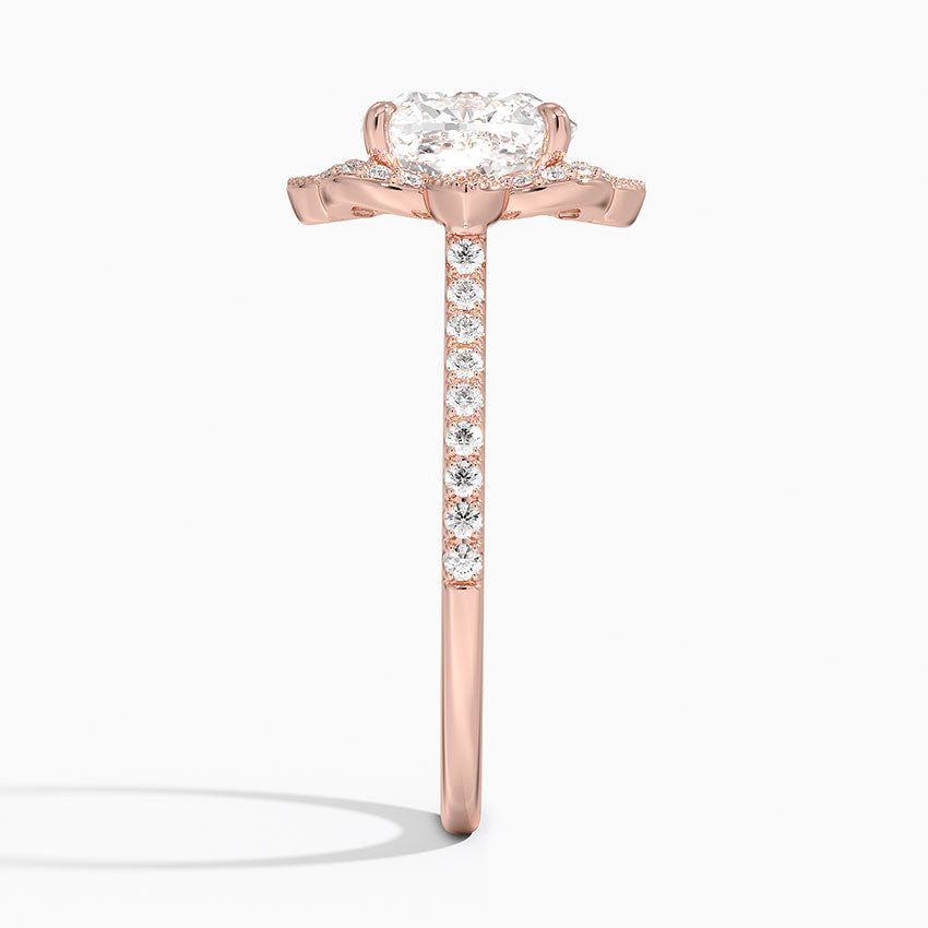 Nelly Vintage Accents (Round Side Stones) Lab Diamond Ring in 18K Gold - Cushion