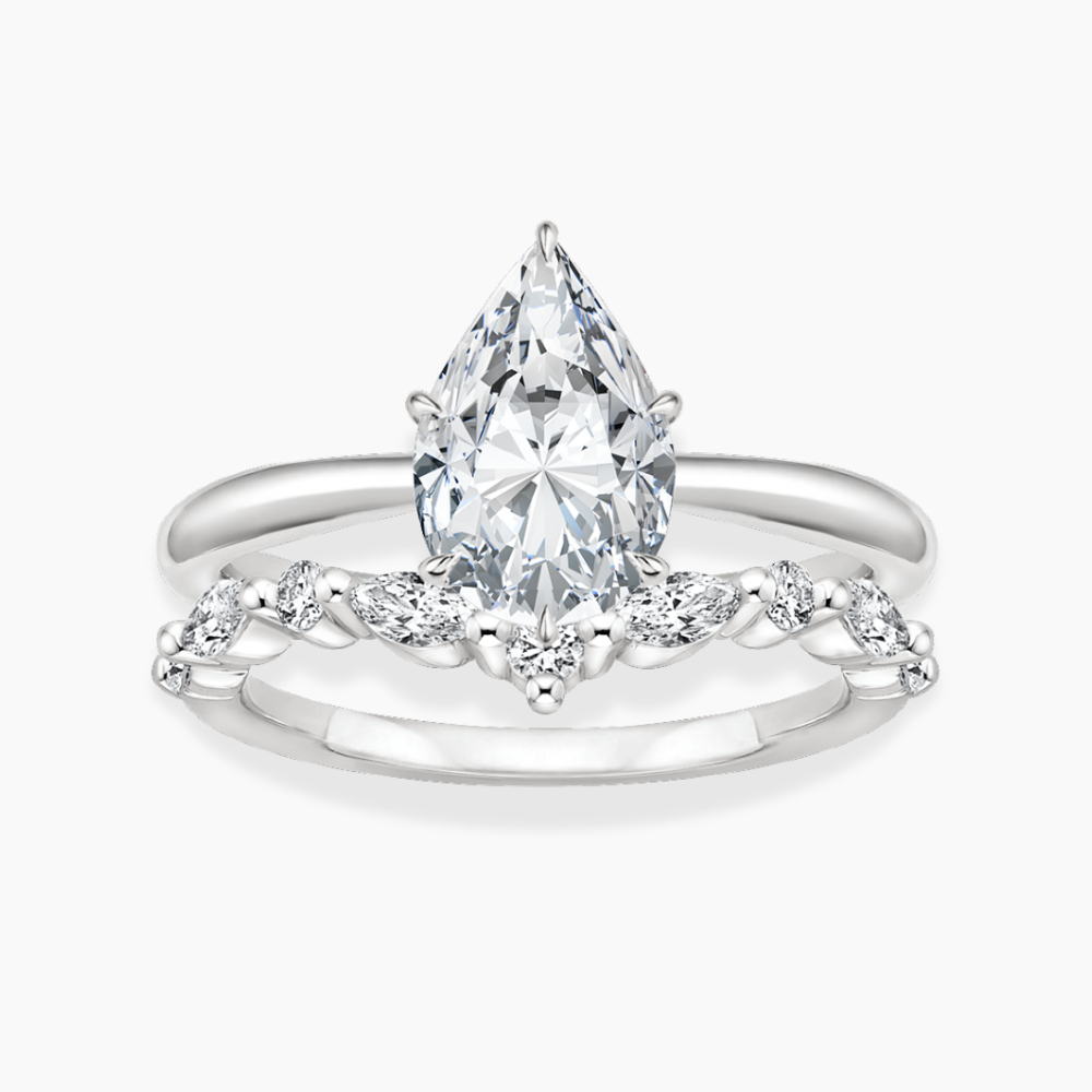 Antoinette Lab Diamond Ring Set in 18K Gold - Pear