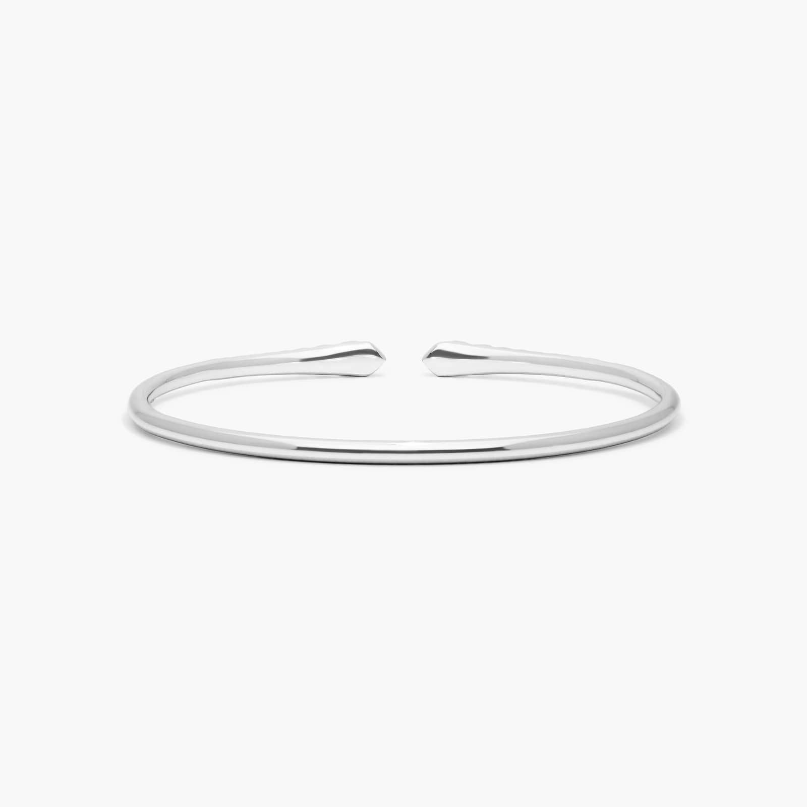 Graduated Pave Lab Diamond ( 1 ct. tw) Open Bangle Bracelet 18K Gold