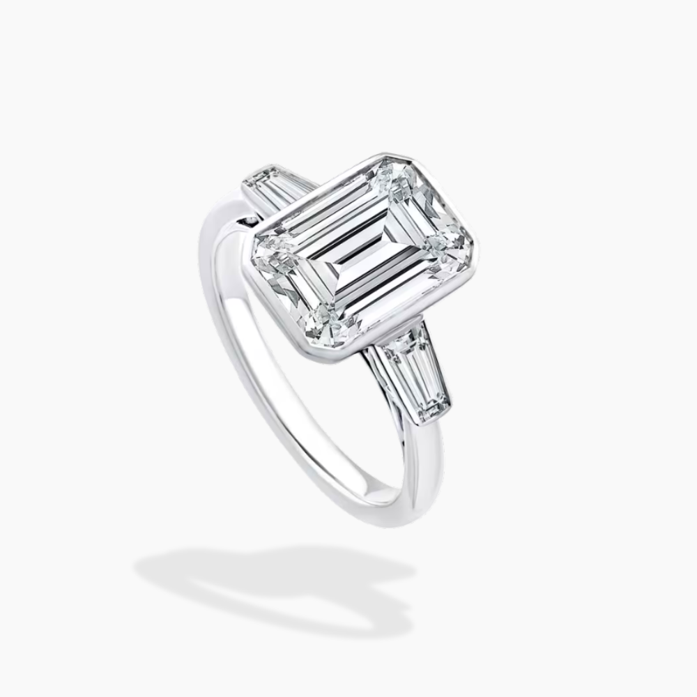 Trilogy (Baguette Side Diamonds) Emerald Lab Diamond Engagement Ring in 18K Gold